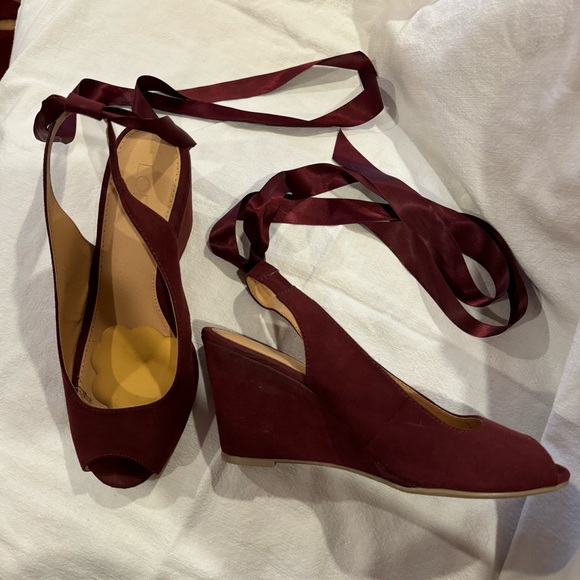 Loft Peep toe Wedges - Picture 4 of 5